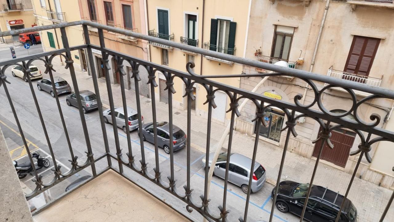 Appartamento Le Tre Rose Trapani Exterior photo