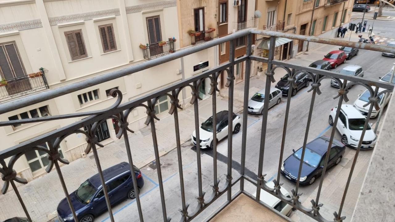 Appartamento Le Tre Rose Trapani Exterior photo